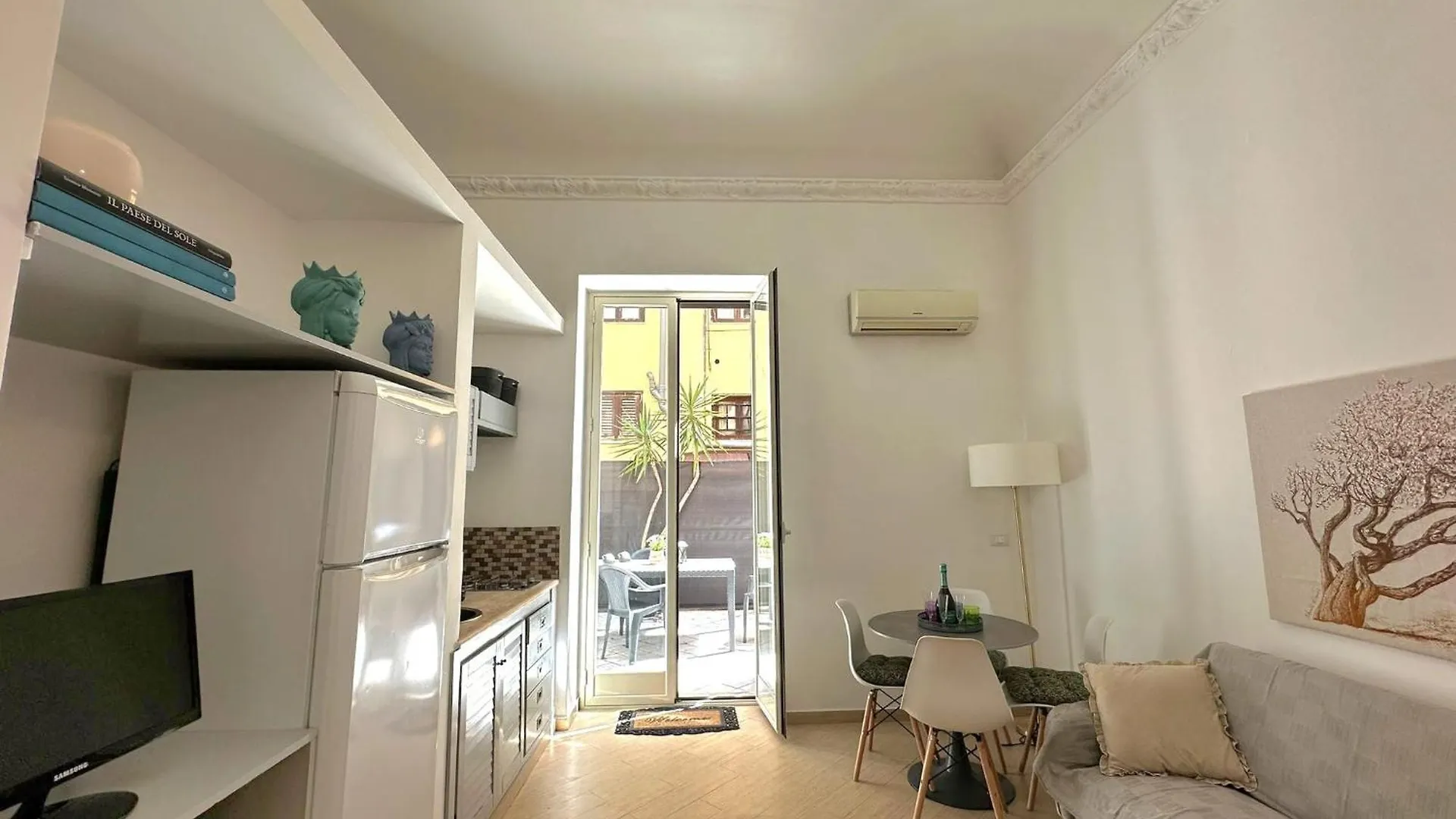Ama Home-Intero Appartamento Con Terrazza Palermo-Politeama Italie